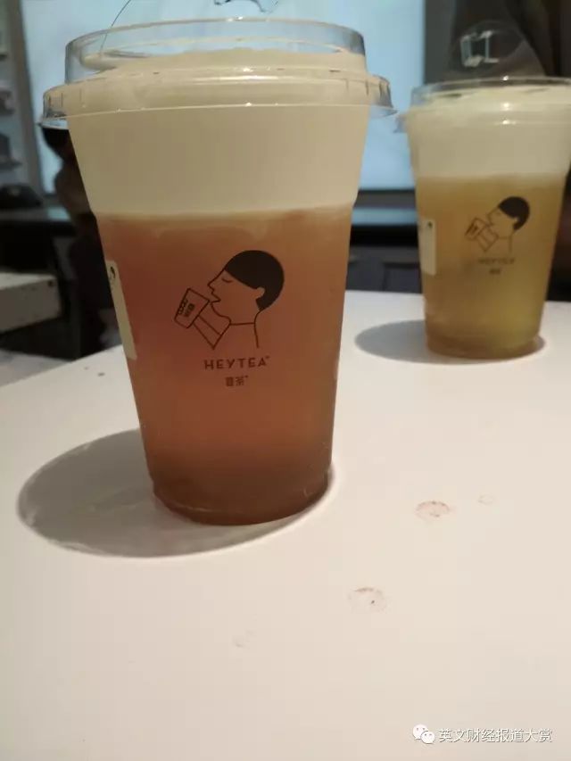 有哪些排队的网红店,网红店排队到别人店面