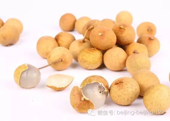 二十四节气白露转秋凉,白露节气落叶知秋凉