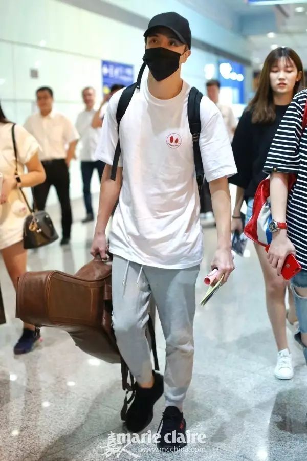 杨幂宋茜礼服,杨幂宋茜广告视频