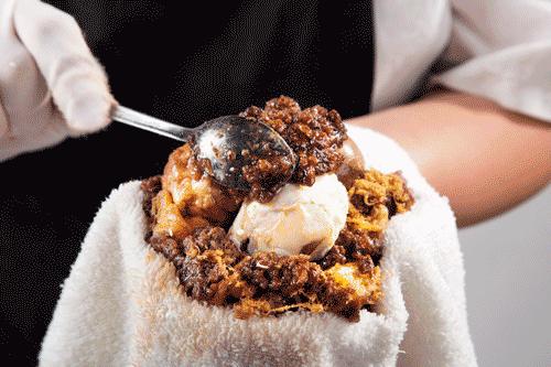 还吃啥子小面！称霸魔都25年的网红饭团杀来重庆，7块钱就能胀翻！