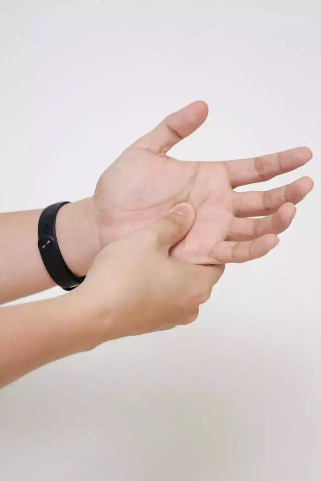 睡前减肚子和腰最快最有效的动作,睡前做好7个动作助你一夜好眠