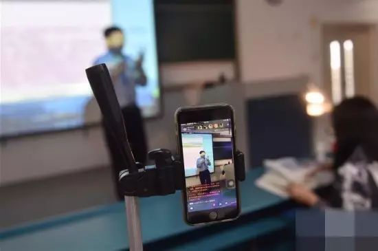 大学生生活费标准图,江西省大学生生活费多少