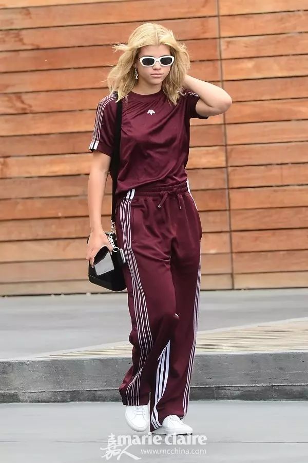 杨幂宋茜礼服,杨幂宋茜广告视频