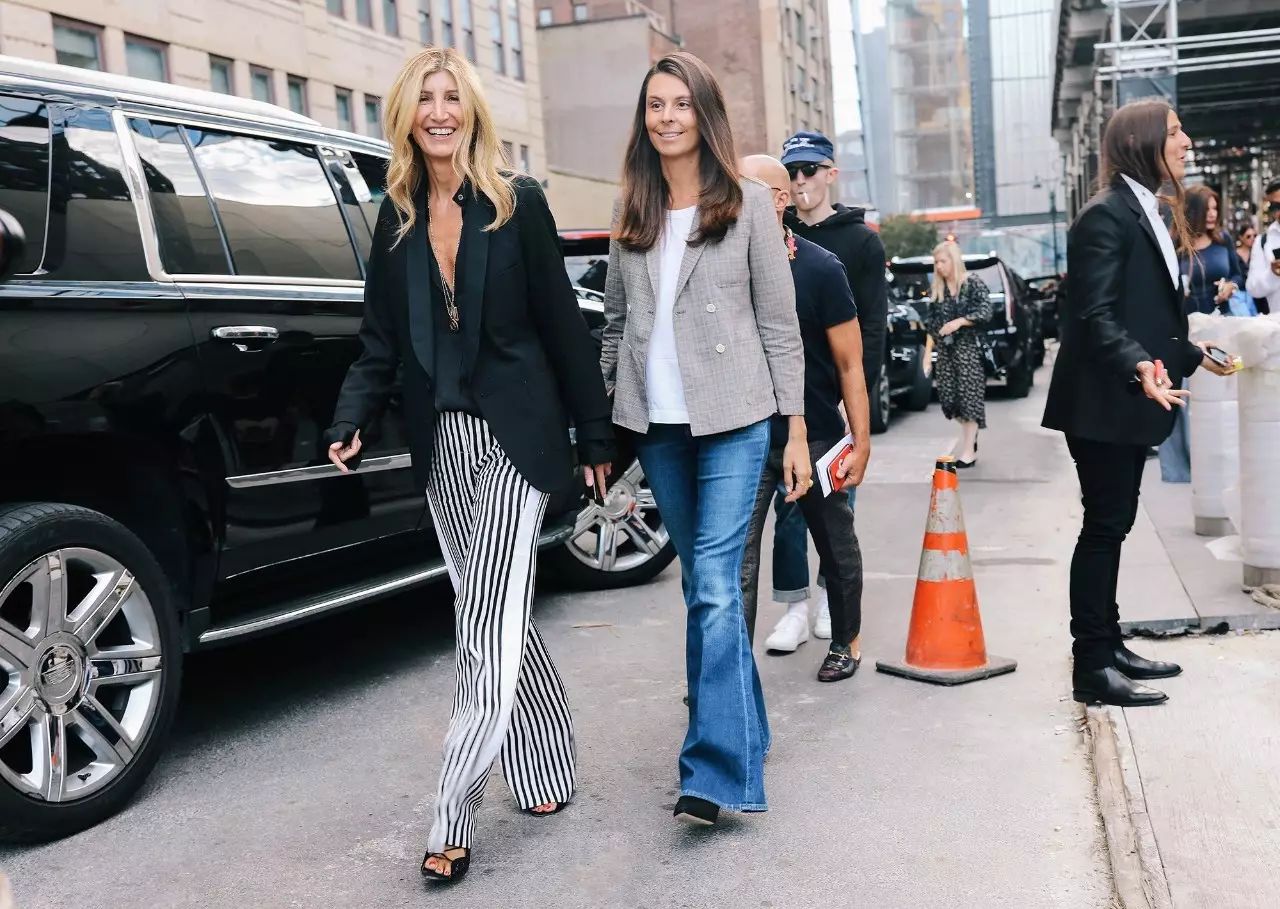 我算过了|这个只有9件单品的「胶囊衣橱」去时装周街拍一礼拜没问题~