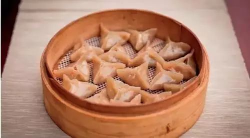 它是离欧洲“最近”的中国县城，私藏无限风光和诱人美食！杭州人高铁直达~