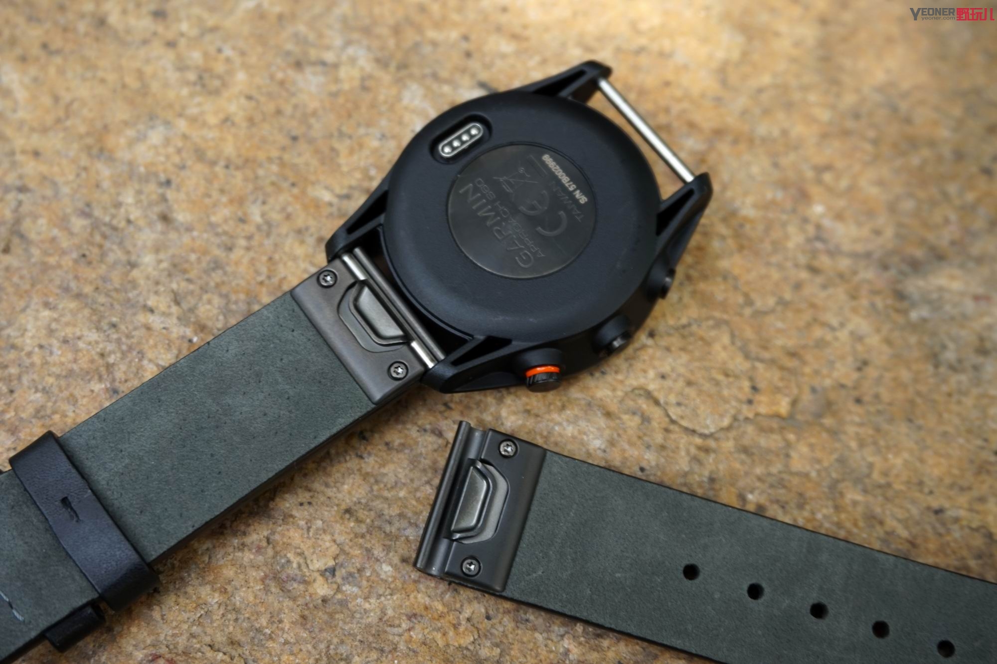 garmin高尔夫手表竞品,garmins62高尔夫智能腕表