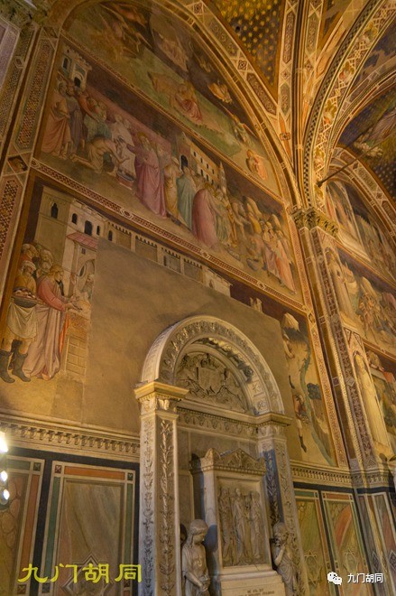 佛罗伦萨建筑圣十字教堂的特色 (圣十字教堂在佛罗伦萨位置)