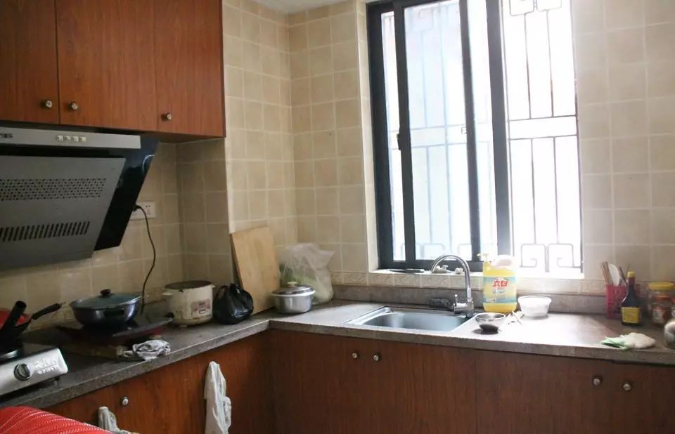 你想要这样的职工好宿舍吗?赶紧为心目中的好宿舍点赞!