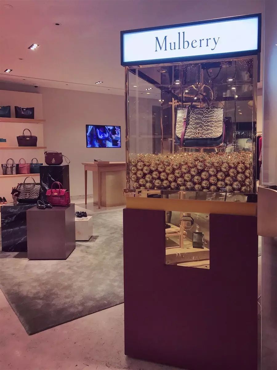 这些中国「别的地方没得卖」的时髦货｜都在这个商场里！