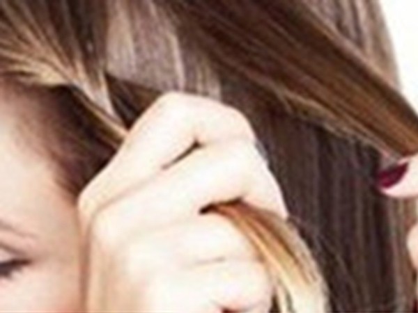 鱼骨辫半扎发编发教程简单好看,儿童刘海编发鱼骨辫