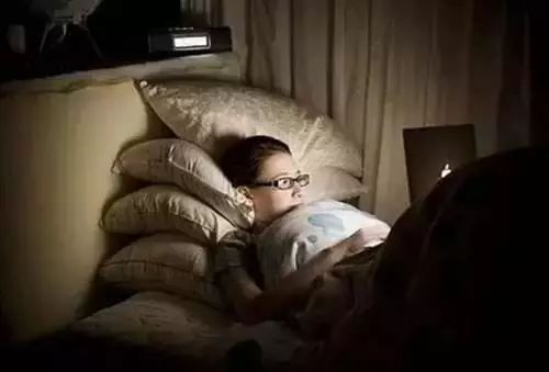 原来“脑出血”离你这么近!网友亲述血管崩溃经历,最后拿到病危通知书……