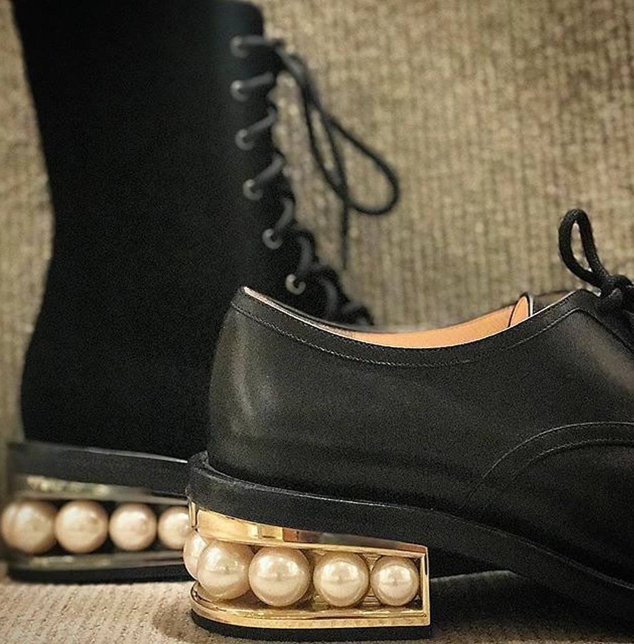 杨幂周冬雨时尚任性穿,杨幂周冬雨t恤