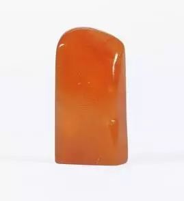 田黄石是杂项吗,田黄石现在能交易的价格是多少