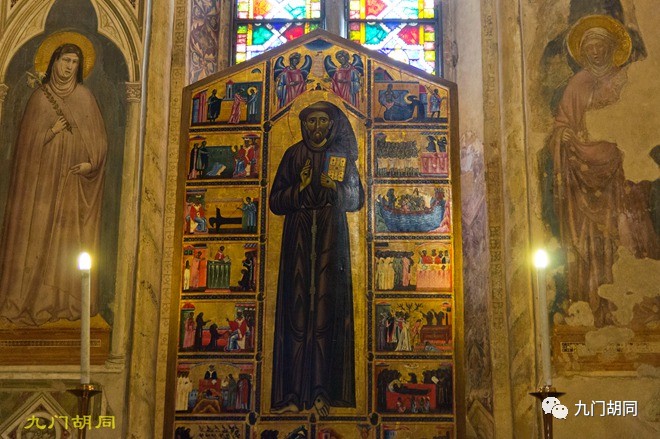 佛罗伦萨建筑圣十字教堂的特色 (圣十字教堂在佛罗伦萨位置)