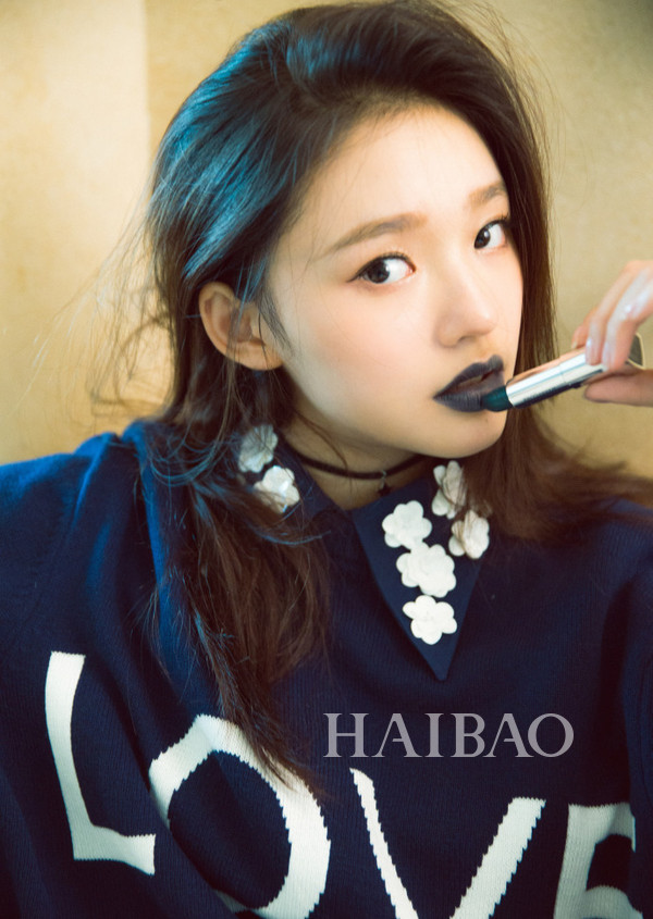 “美人鱼”专属夏日青春气息！「报君潮流眼」之林允：穿上粉红小礼裙，化身灵动潇洒的白日梦女！