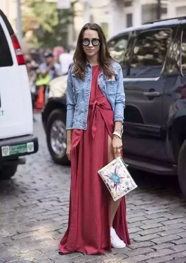 穿搭牛仔外套和风衣,穿搭层次感牛仔外套