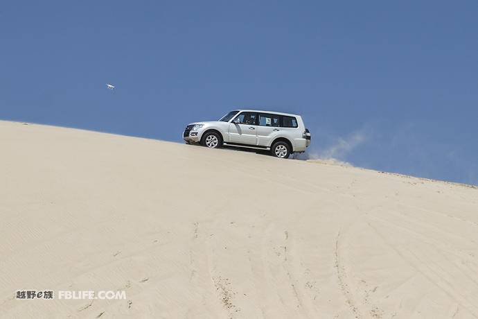 2018款三菱帕杰罗v97试驾,帕杰罗v93v95v97的区别
