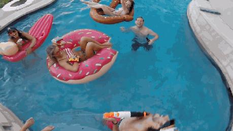 国庆节|告别一人时光,让单身派对给你婚前最后的疯狂