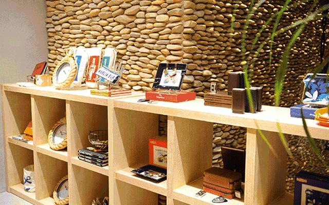 国庆去东京？那这条微信你得收好了！20家不务正业的最时髦小店让你买不停……