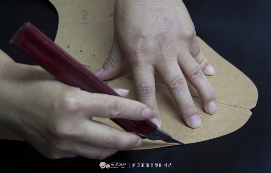 正宗高档老北京鞋,北京1978手工皮鞋加盟