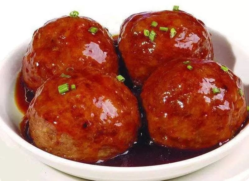 为什么自制狮子头肉不紧实,狮子头怎么做才能滑嫩不散不油炸