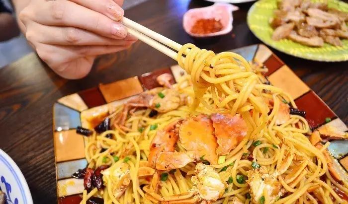 又是秋高蟹肥时一年一度的螃蟹节,又是吃螃蟹的好时节