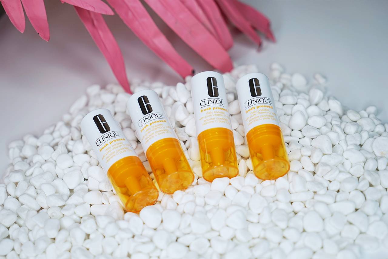 杨幂周冬雨时尚任性穿,杨幂周冬雨t恤