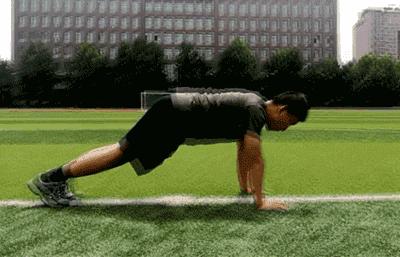 怎么练成军人的身材,军人身材怎么练