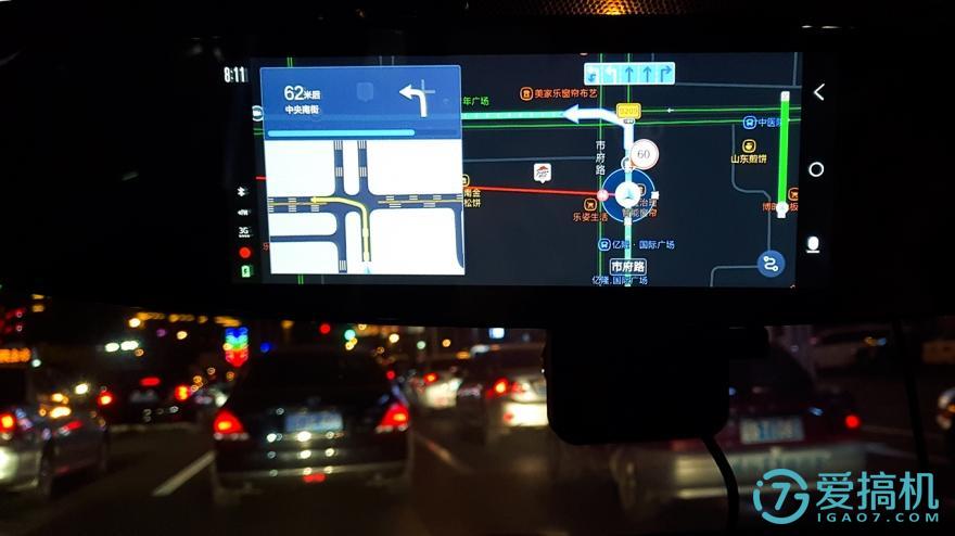 小蚁行车记录仪后视镜版开机,小蚁行车记录仪带循环录像功能