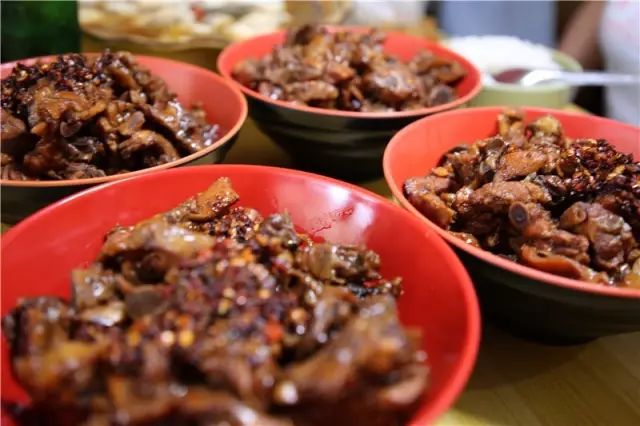 为什么一定要上大学，青岛科技大学给你答案！