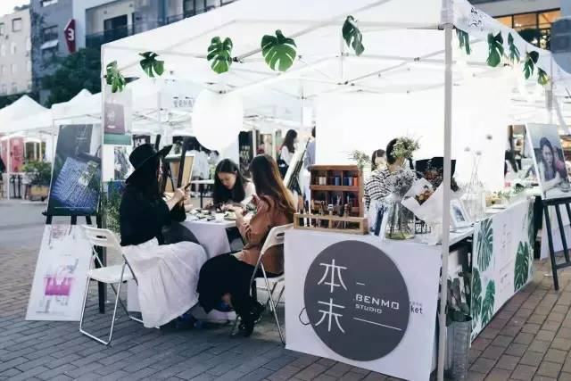 把Mall里的餐厅一次都吃遍,做梦吧?不是!