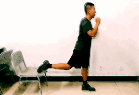 怎么练成军人的身材,军人身材怎么练