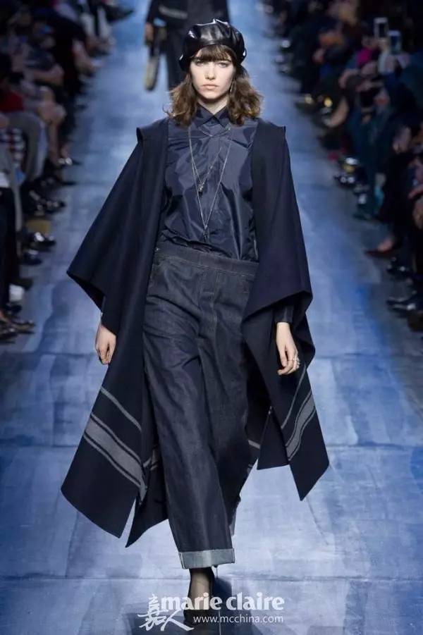 宋茜穿白色牛仔,宋茜温暖的甜蜜的搭配