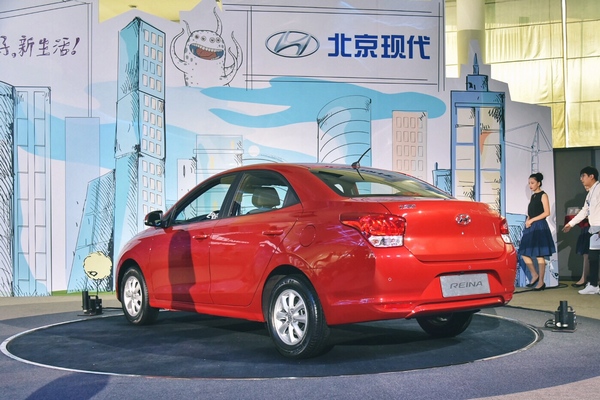 现代瑞纳2018新款车驾车体验,还要什么自行车英语