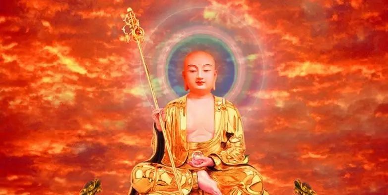 宁波人门口烧纸,宁波本地人喜欢在门口烧纸