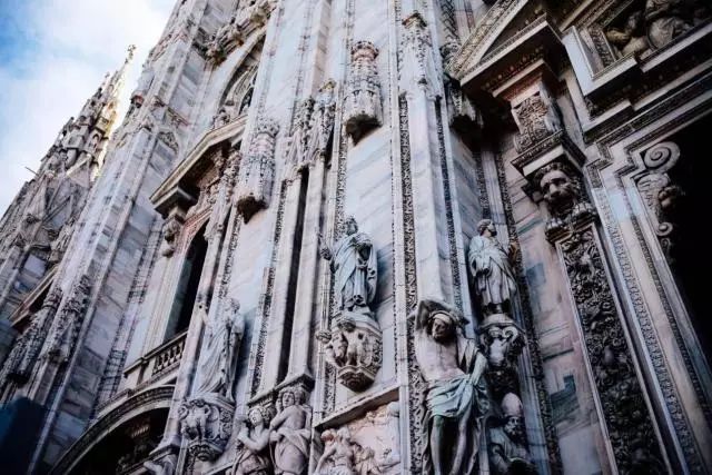 购物丨总说意大利男人有趣,一定是因为不敢提意大利女郎