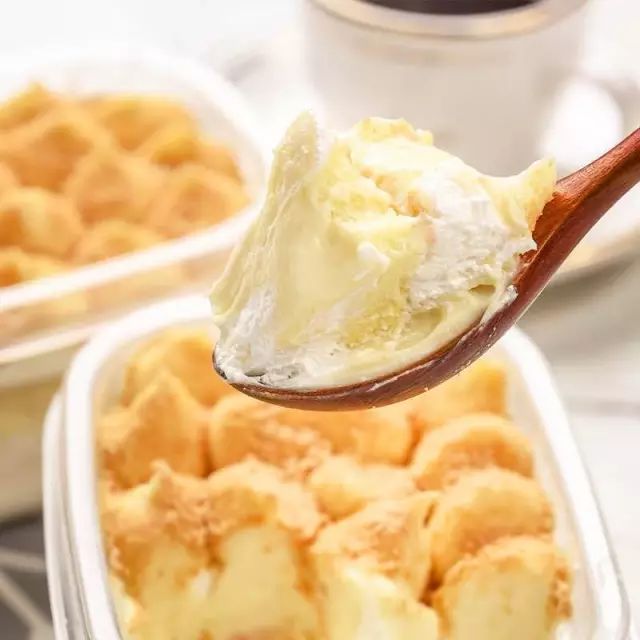 喜欢吃甜品的妹子、情侣们不用担心会发胖，网红爆款豆乳盒子比妖艳*货贱**好吃多了！