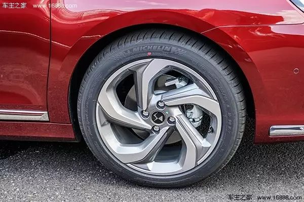 全系改款能否绝地反击？2018款DS4S试驾评测