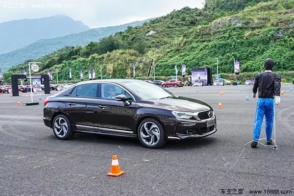 全系改款能否绝地反击？2018款DS4S试驾评测