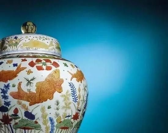 香港苏富比2017汝窑,盘点苏富比秋拍瓷器