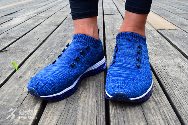 李宁剑影测评视频,李宁带气垫和碳板篮球鞋