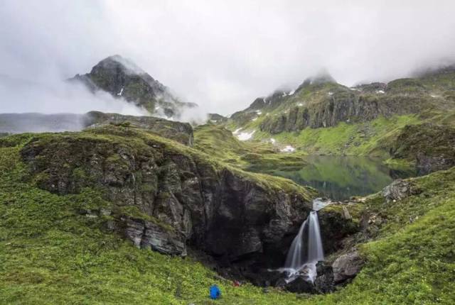 国庆出行手册在哪里,国庆节出行手册