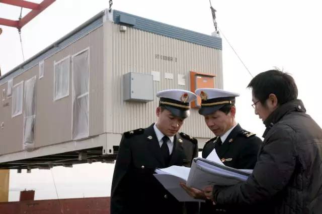 浠h喘鍏跺疄鐪熺殑寰堜笉瀹规槗,閭d簺璁╀唬璐穿婧冪殑鐬棿