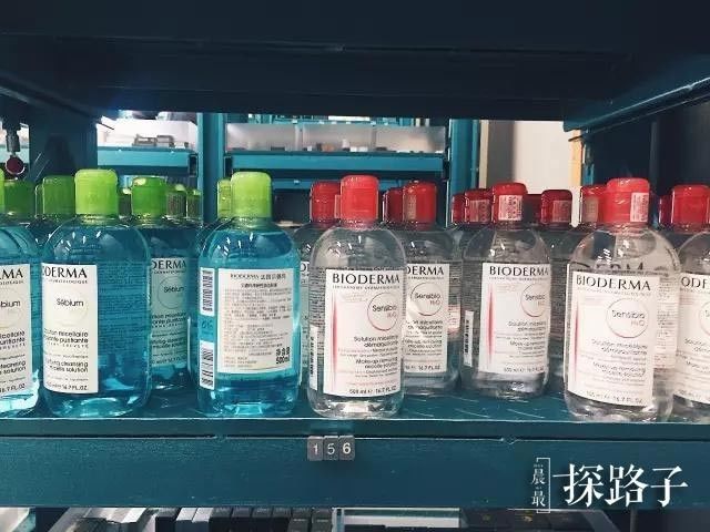 探路子丨价格堪比免税店!在这间「仓库」里居然还能买到断货口红!