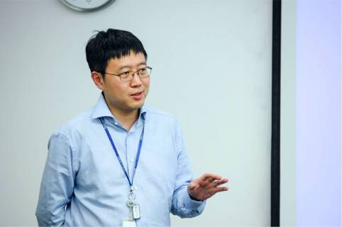 「深度」中国顶级AILab探访：*今条头日**、讯飞、阿里、腾讯、姚班都在做什么