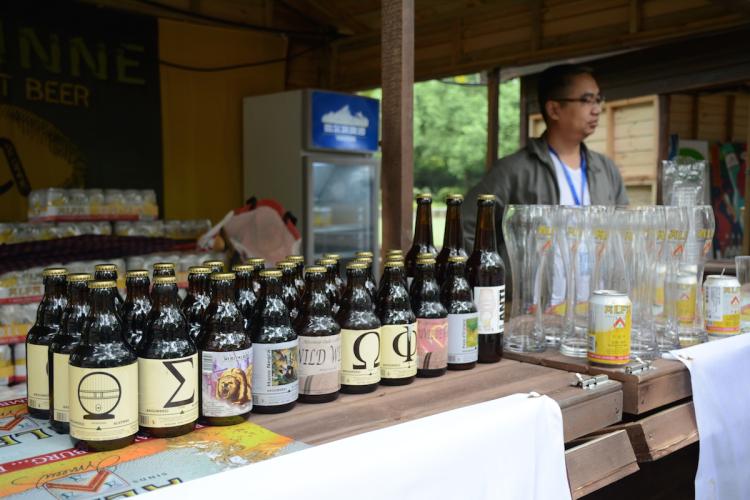 朋友，侬酒量哪能？国庆去共青森林公园拼一杯吧，iPhone8等着你