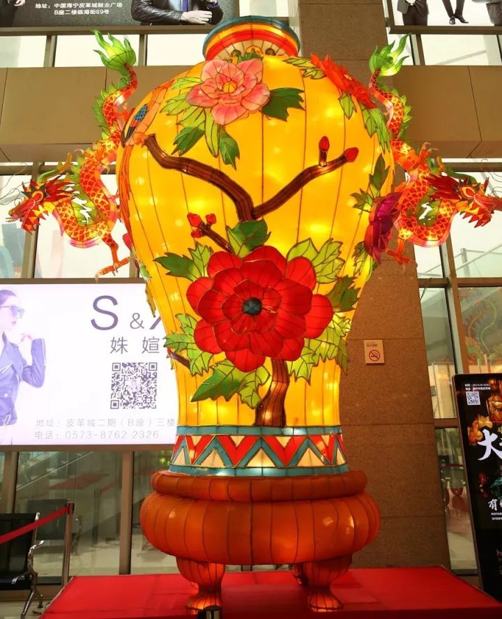 匠心制作｜传统匠人的手作灯都汇聚在海宁皮革城！