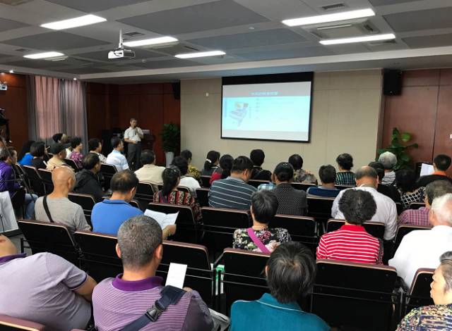 男性起床头晕是怎么回事,晚上起夜后头晕是什么原因