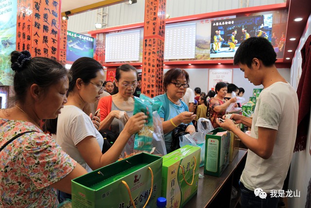 非遗展演让市民大饱眼福,文化非遗旅游大会博览会