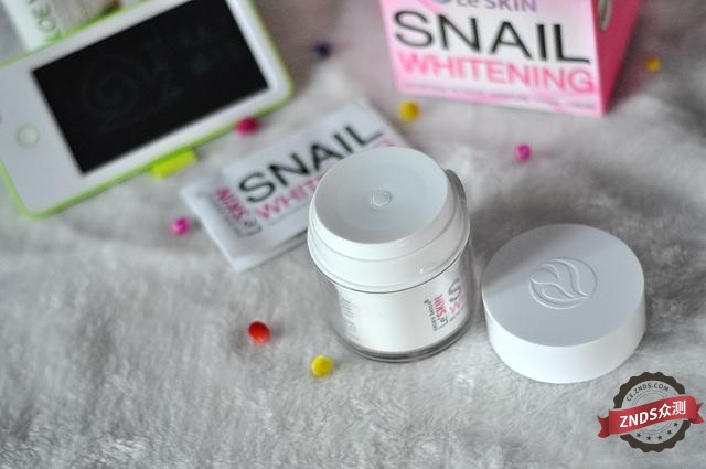 【ZNDS众测】再也不怕熬夜玩手机让乐丝汀蜗牛给你的皮肤做SPA吧！